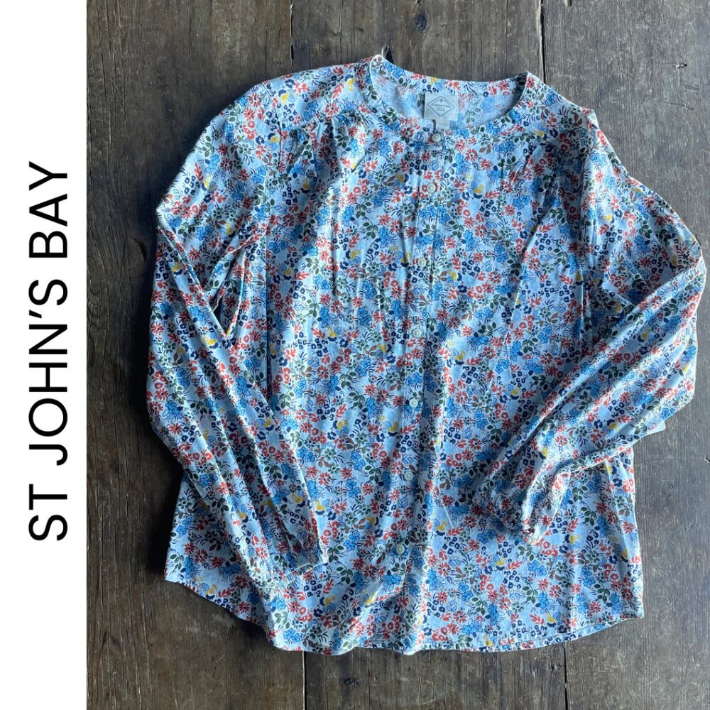 🔥NEW  ST JOHN'S BAY  I  Floral Printed Stand Collar Shirt  I  Size  Medium